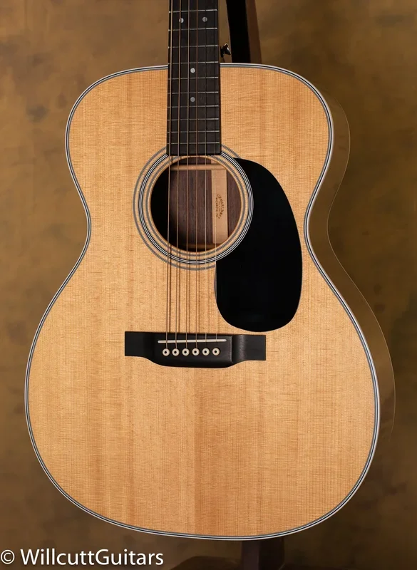 2017 Martin 000-28 w/ K&K Pickup