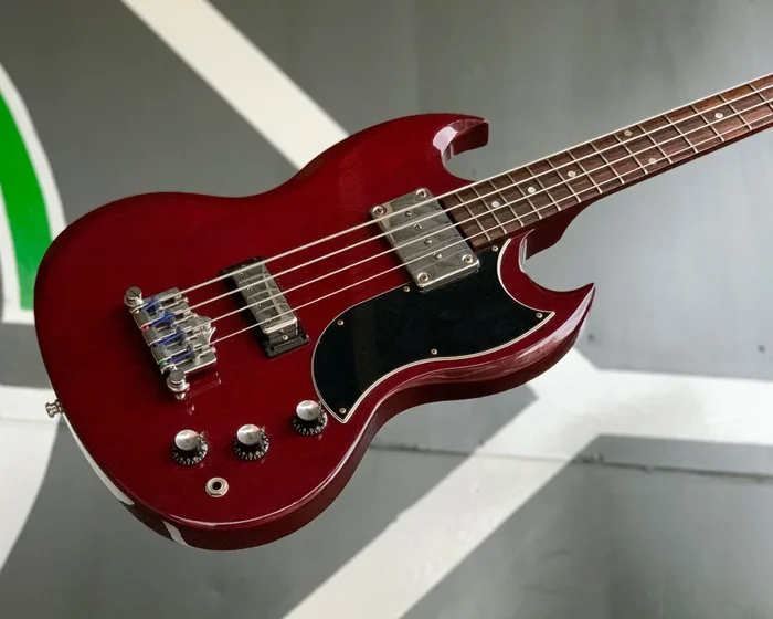 ’07 Gibson SG Bass – Heritage Cherry