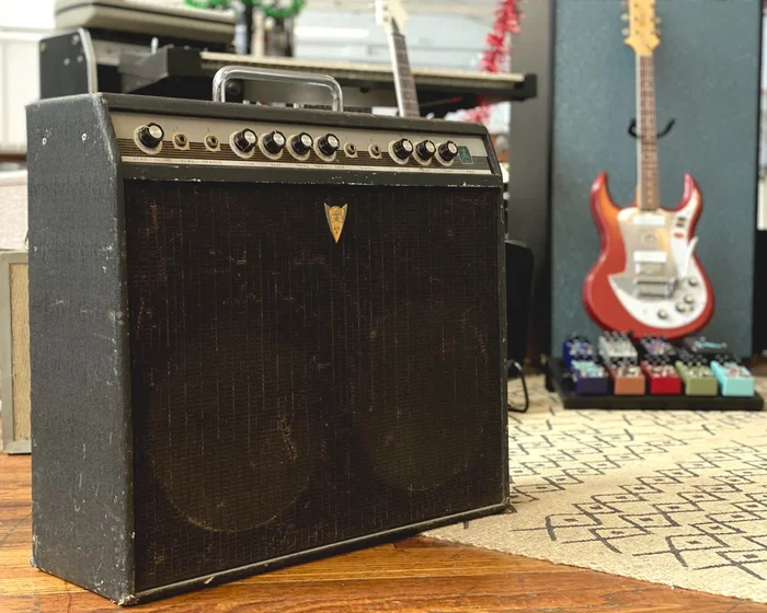 ’60s Goldentone Reverbmaster 40 – No Reverb