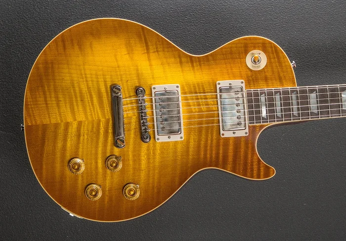 “Made to Measure” 1959 Les Paul Standard Reissue – Lemon Fade w/Brazilian