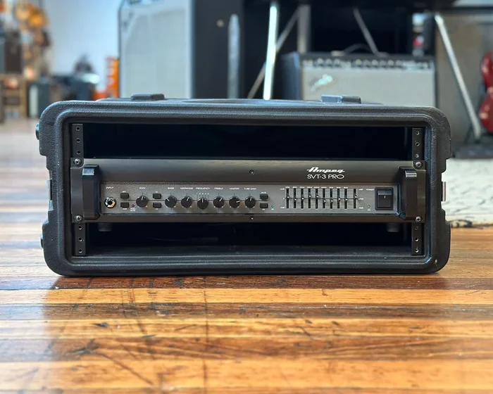 Ampeg SVT-3 Pro 450 Watt Bass Head