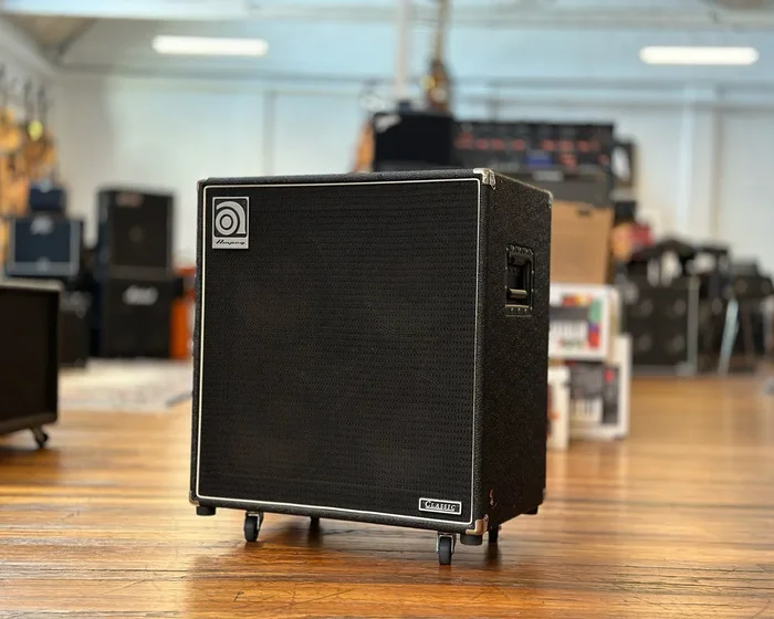 Ampeg SVT 410 HE Classic Bass Cabinet