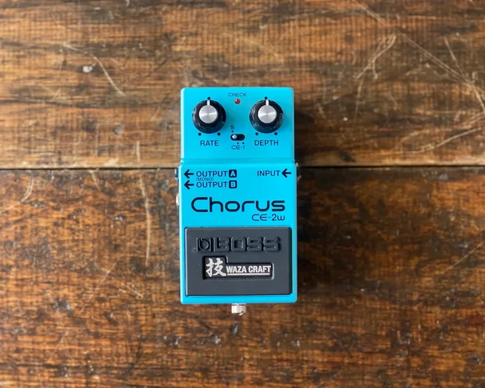 BOSS CE-2W Waza Craft Chorus Pedal