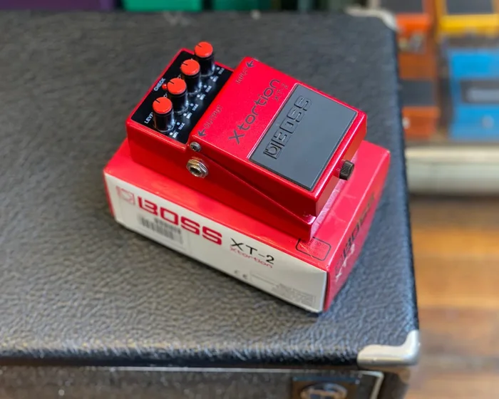 BOSS XT-2