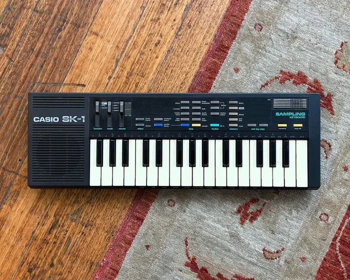 Casio SK-1 Sampling Keyboard w/ Original Box & Manual