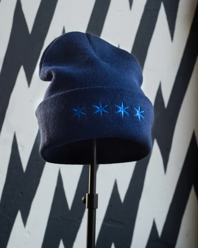 CHICAGO BEANIE – NAVY
