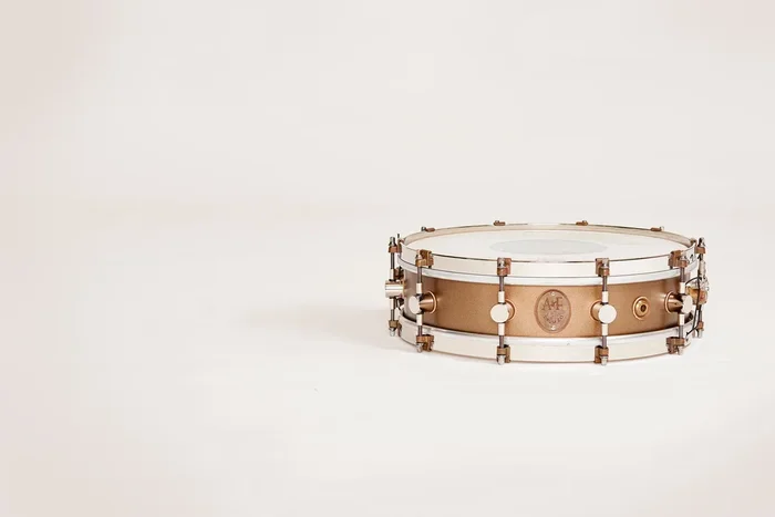 Deco Gold Maple Club Snare