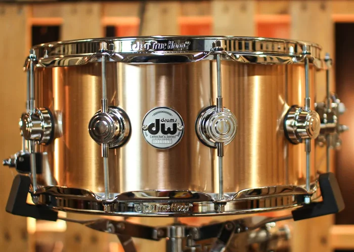 DW 6.5×14 Collector’s 3mm Brushed Bell Bronze Snare Drum – DRVZ6514SVC