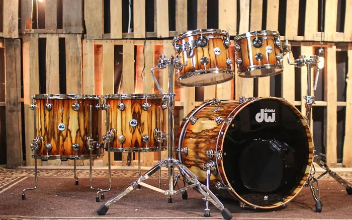 DW Collector’s Maple Mahogany African Chen Chen Drum Set – 22,10,12,14,16 – SO#1332105