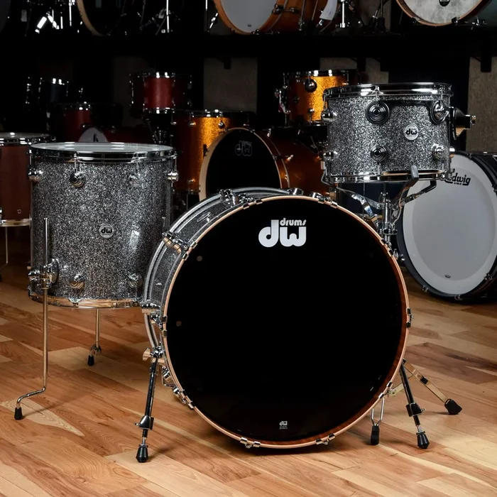 DW Collector’s Series 13/16/24 3pc. Maple/Mahogany Drum Kit Black Galaxy