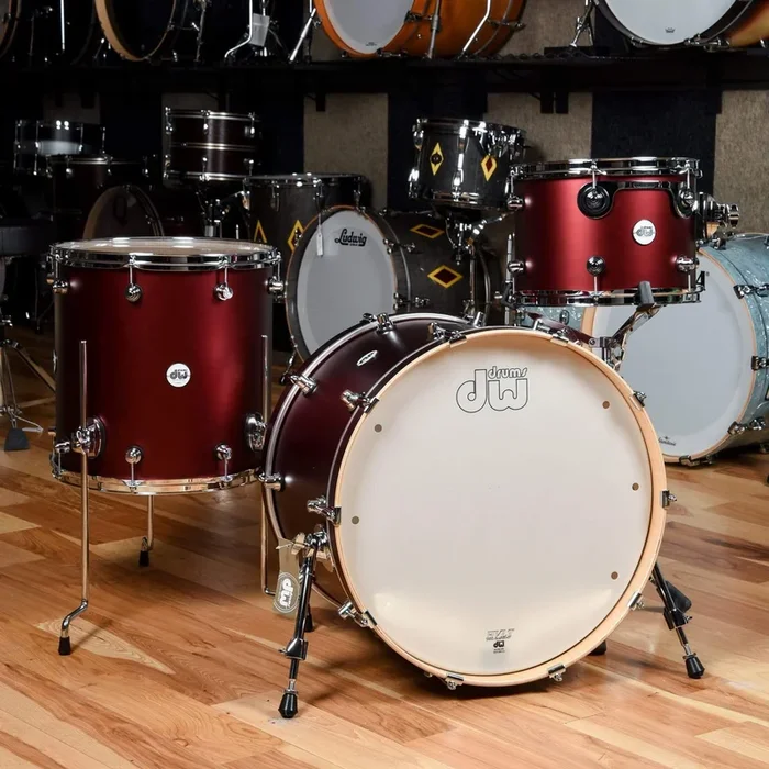 DW Design Series 13/16/22 3pc. Drum Kit Crimson Satin Metallic