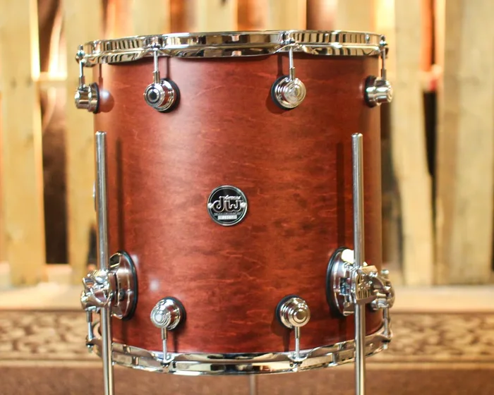 DW Performance Tobacco Stain Floor Tom – 14×14