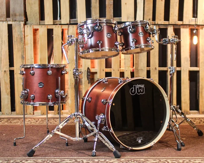 DW Performance Tobacco Stain Fusion Drum Set – 16×20, 8×10, 9×12, 12×14