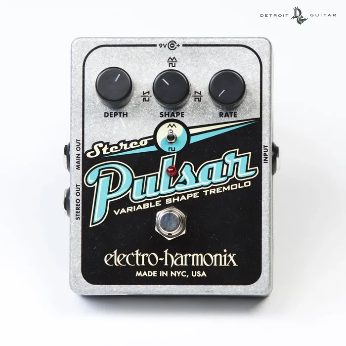 Electro-Harmonix Stereo Pulsar Variable Shape Analog Tremolo