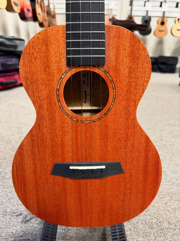 Enya EUT-MS Solid Mahogany Tenor Ukulele w/Case – Satin Finish