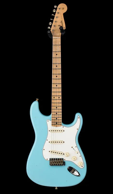 Fender Custom Shop Postmodern Strat Journeyman Relic – Daphne Blue #17306