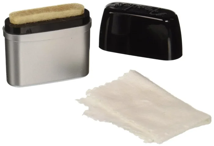 Fender Guitar String Cleaner