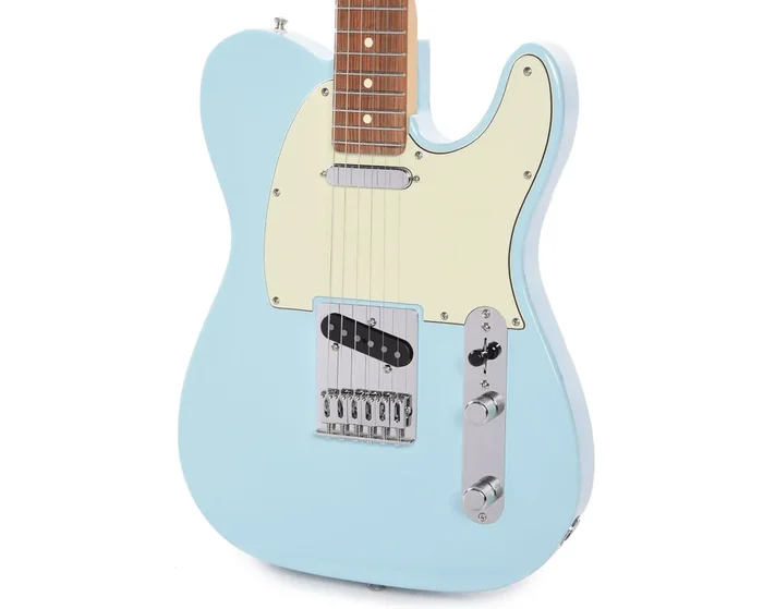 Fender Limited Edition Player Telecaster – Daphne Blue