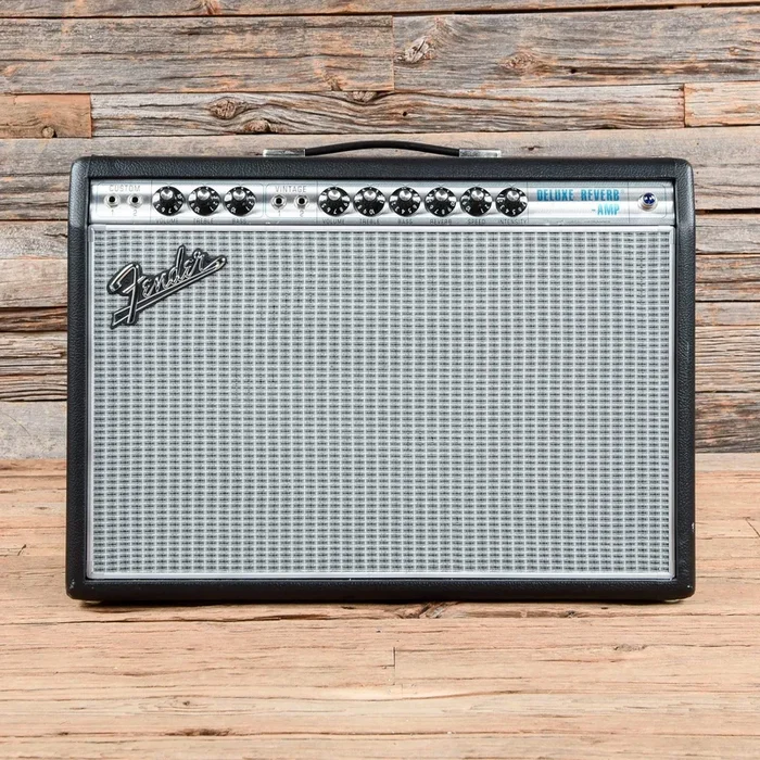 Fender Vintage Modified ’68 Custom Deluxe Reverb Silverface 2017