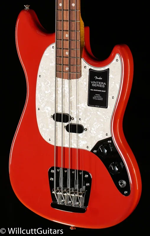 Fender Vintera ’60s Mustang Bass Pau Ferro Fingerboard Fiesta Red (357) Bass Guitar
