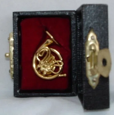 French Horn Pin 1.25″