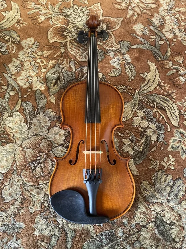 Gliga Cristian 1/8 violin outfit, Romania 2008 #133 ***CERT***