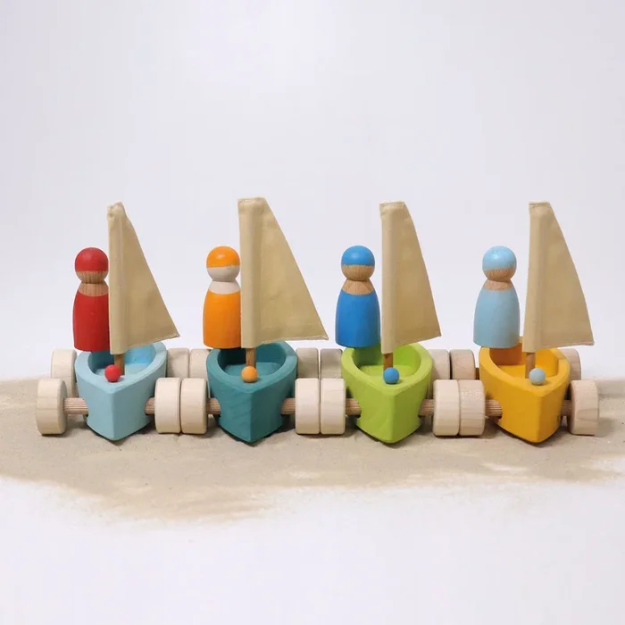 Grimm’s 4 little land yachts with 4 sailors