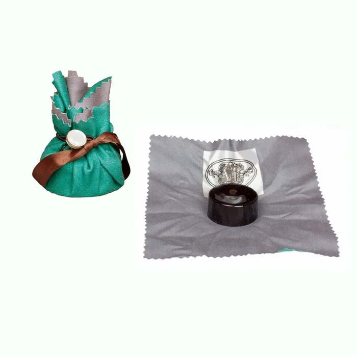 Hill Rosin | W.E. Hill & Sons Violin Rosin