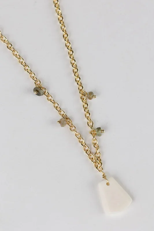 Ivory Tones Necklace