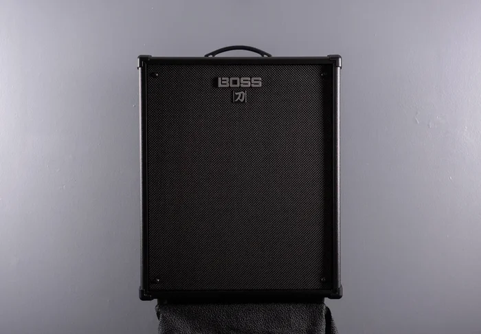 Katana 210 Bass Combo