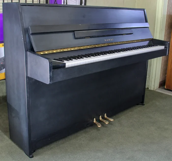 Kawai 41″ CX-4 Upright Console Upright Piano | Used
