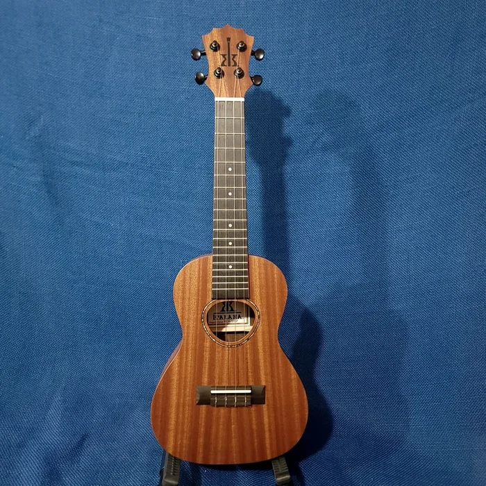 KoAloha KoAlana Concert Laminate Sapele KCA-00SP Satin Ukulele w/ Bag h695