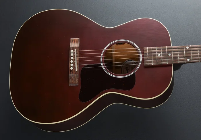 L-00 Special – Satin Wine Red