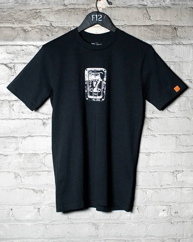 LATCH – ROAD WORN T-SHIRT – BLACK