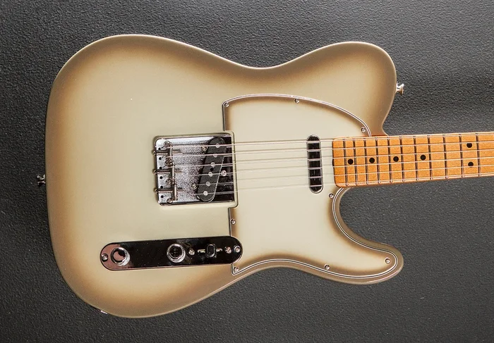 Limited Edition Vintera II 60’s Telecaster – Antigua