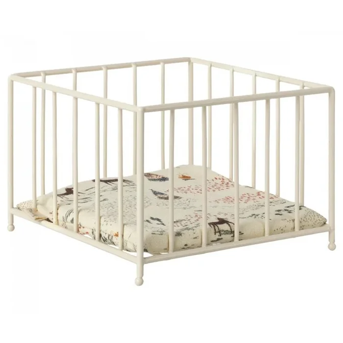 Maileg micro playpen