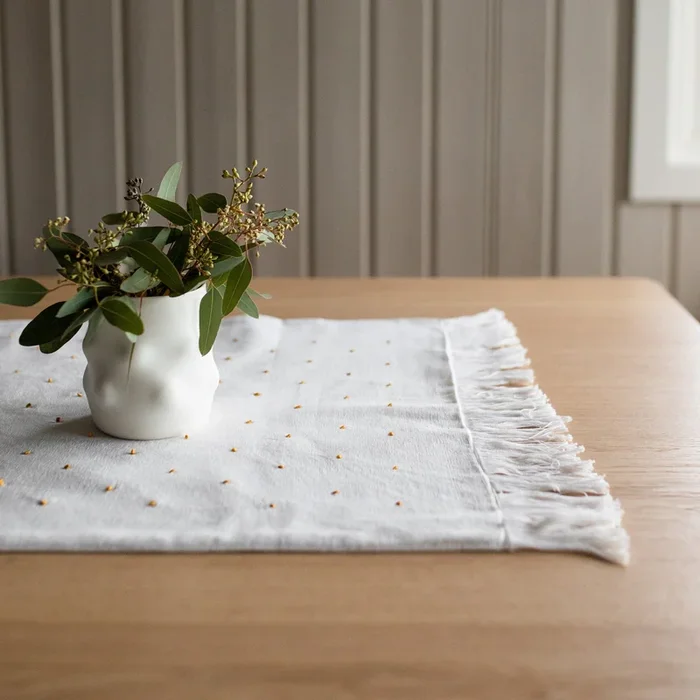 Marjita Table Runner – Yellow Dots