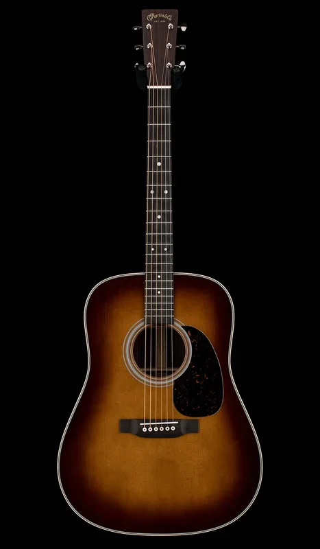 Martin D-28 – 1933 Ambertone #35110 (2025)