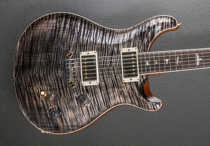 McCarty 10 Top – Charcoal