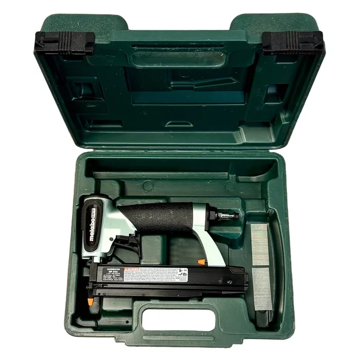 Metabo HPT 23-Gauge 1-3/8″ Pneumatic Pin Nailer w/ Hard Case (NP35A)