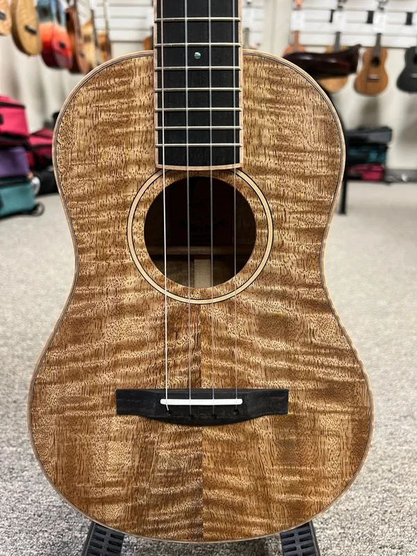 Mya-Moe Custom Solid Curly Mango Tenor Ukulele w/Case