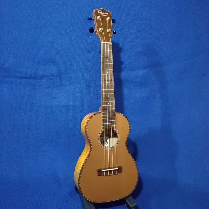 Ohana Concert CK-50WG Solid Cedar Top / Laminate Willow Gloss Ukulele i569