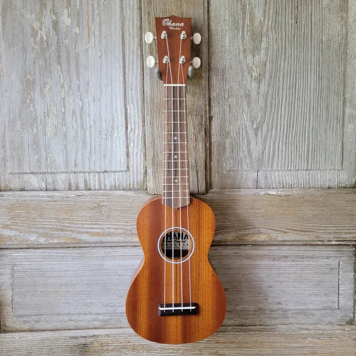 Ohana Soprano Starter Pack SK-10 Laminate Mahogany Ukulele Bag, Tuner, Strap, Button v004