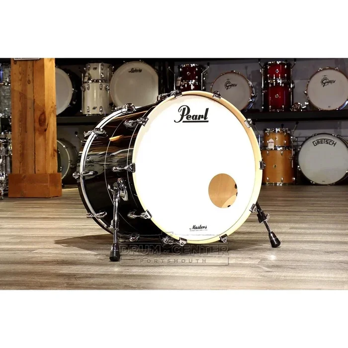 Pearl Masters Maple Complete 22×18 Bass Drum Quicksilver Black