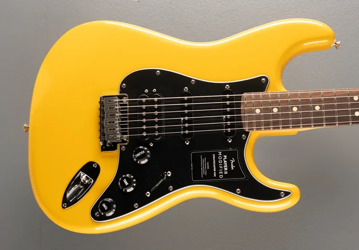 Player II Modified Stratocaster HSS – Sunshine Yellow