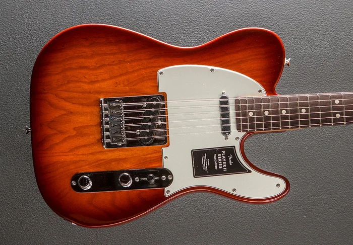 Player II Telecaster – Aged Cherry Burst w/Rosewood