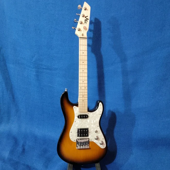 Risa Tenor ST Strat Style Tobacco Burst Steel String Solid Body Electric Ukulele UKEST432SB P058