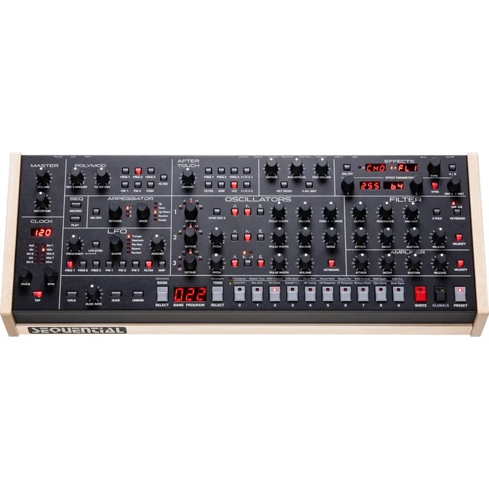 Sequential Trigon-6 Desktop Module Polyphonic Analog Synthesizer