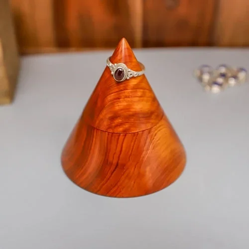 Thuya Conical Box