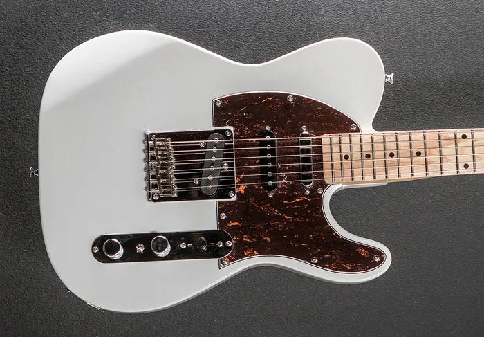 Triple 50 – Gloss White